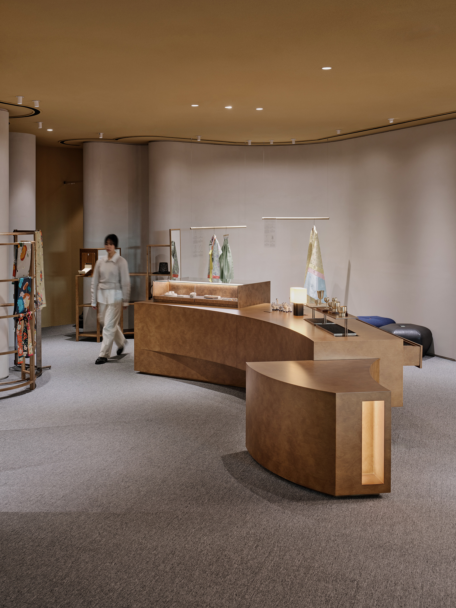 Korean Traditional Culture Center ICN T2